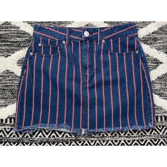 American Eagle Hi Rise Mini Denim Skirt Womens Size 6 Blue Striped Americana 1 - Picture 1 of 6